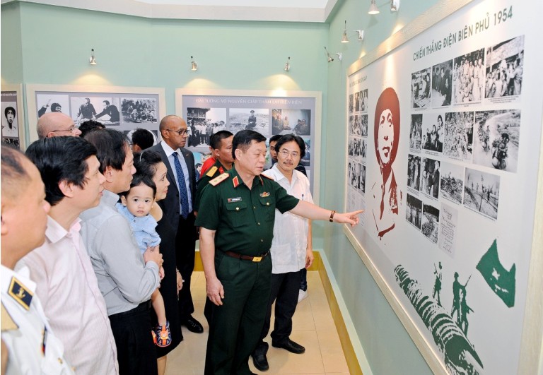 Triển lãm "Đại tướng Võ Nguyên Giáp- Chân dung một huyền thoại" ảnh 3